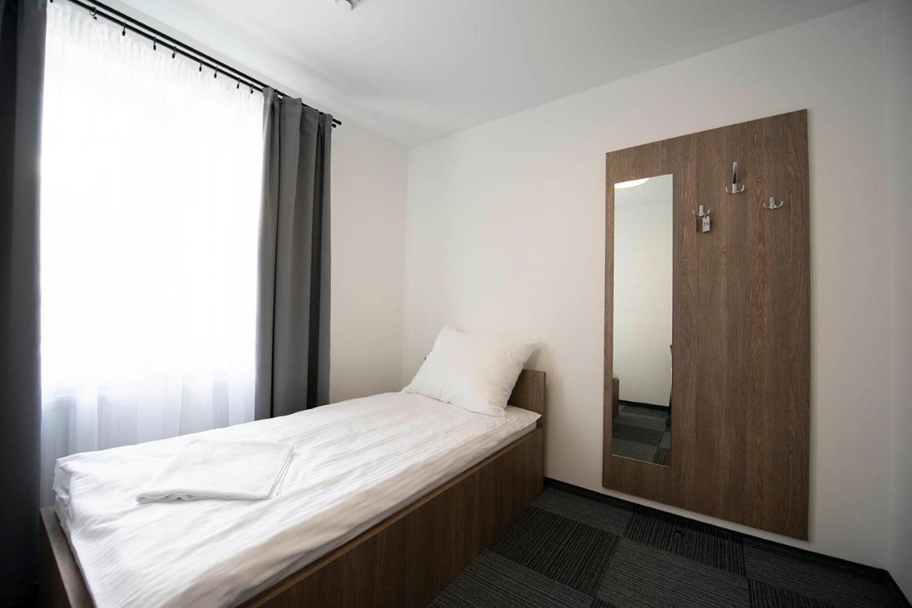Hostel Sms Free Parking 比得哥什 外观 照片
