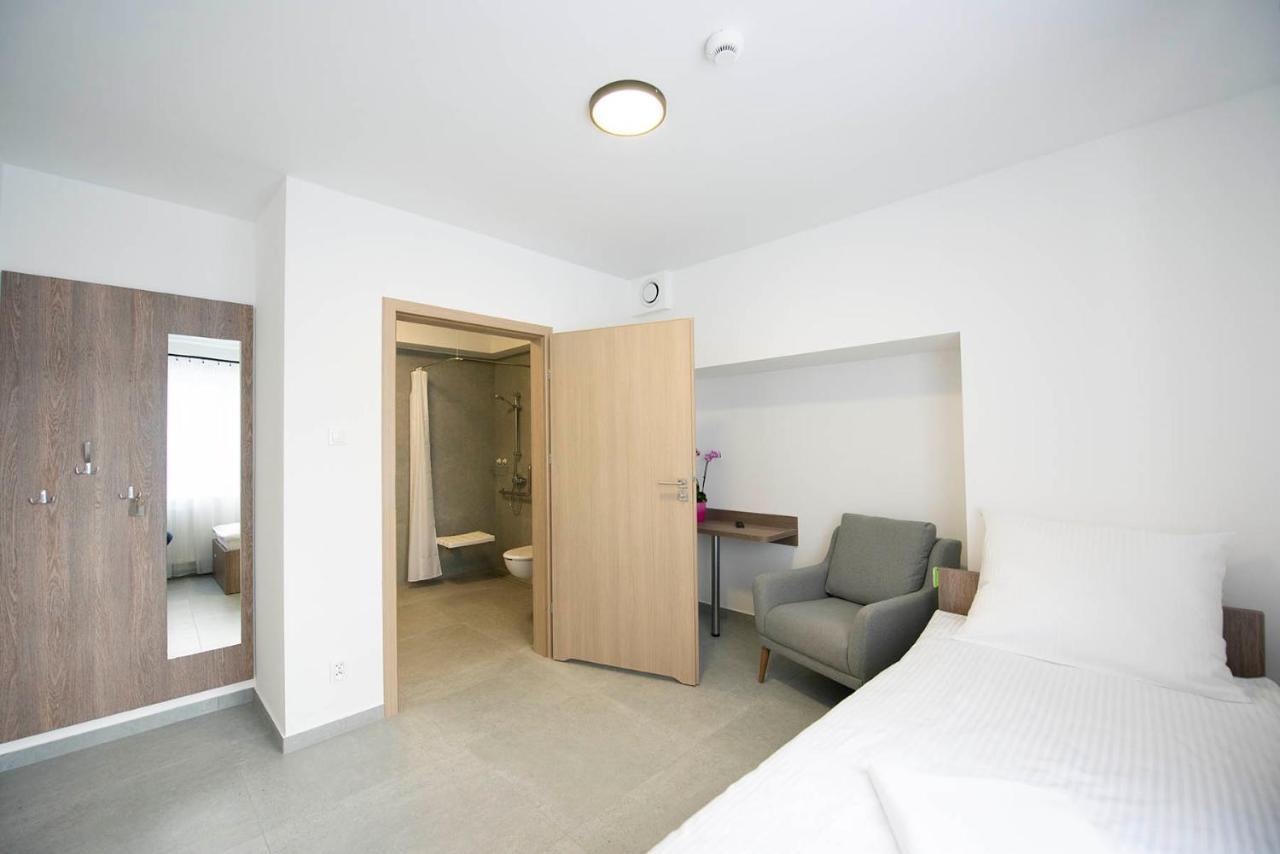 Hostel Sms Free Parking 比得哥什 外观 照片